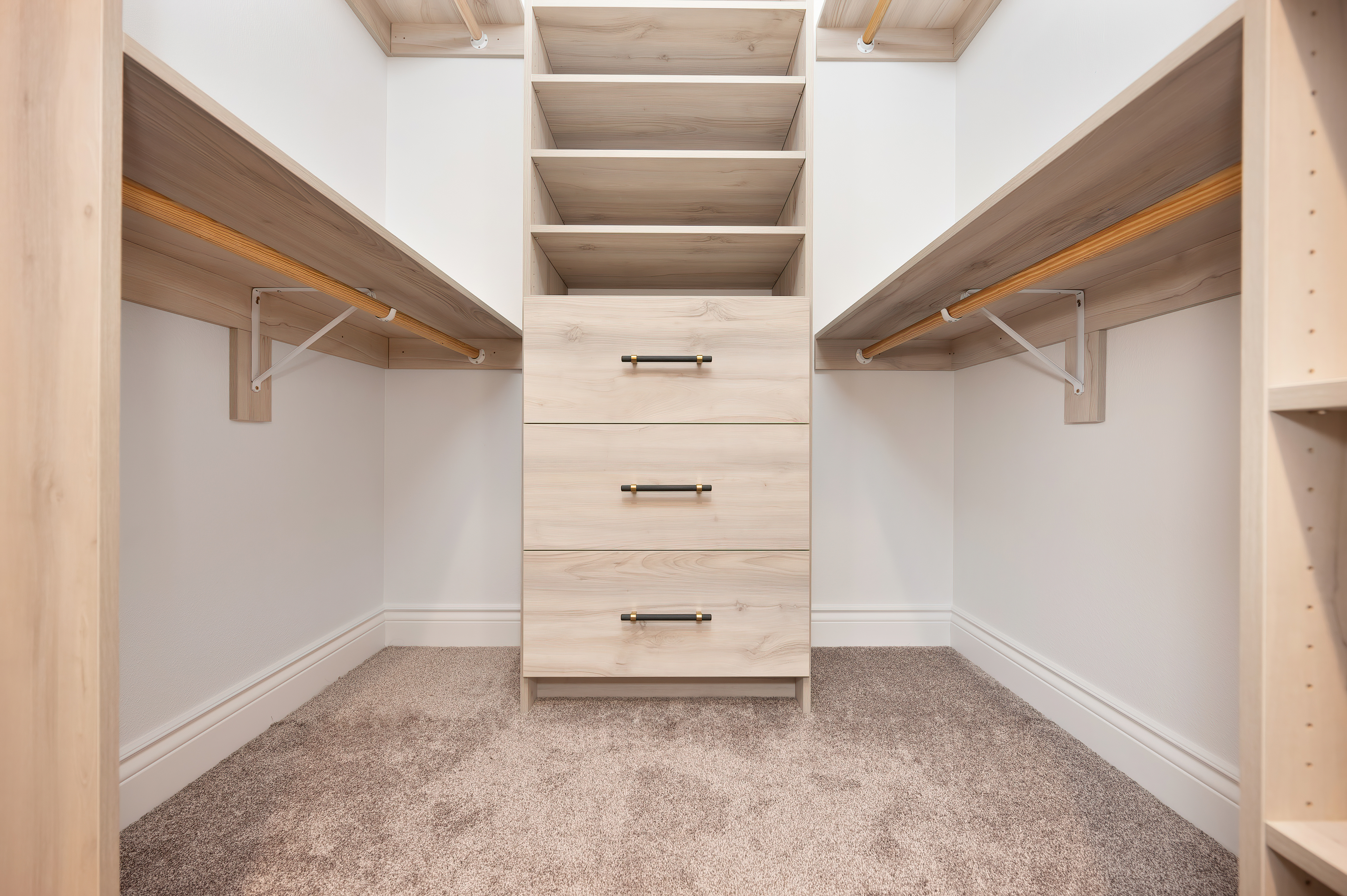 Walk-In Closets