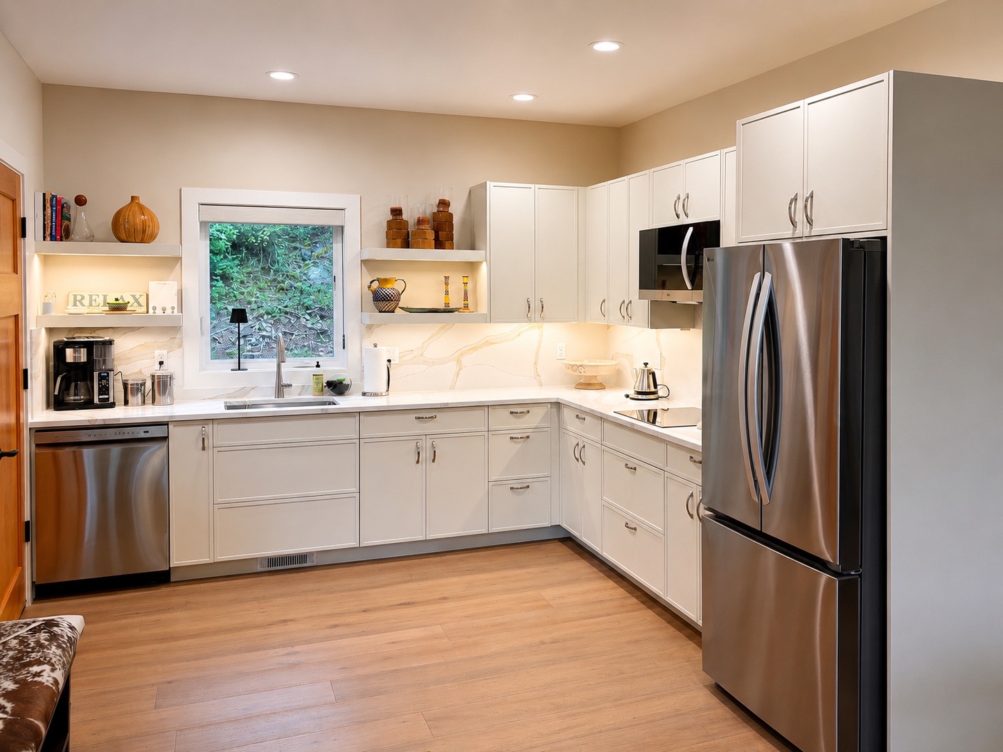 White micro Shaker Kitchen