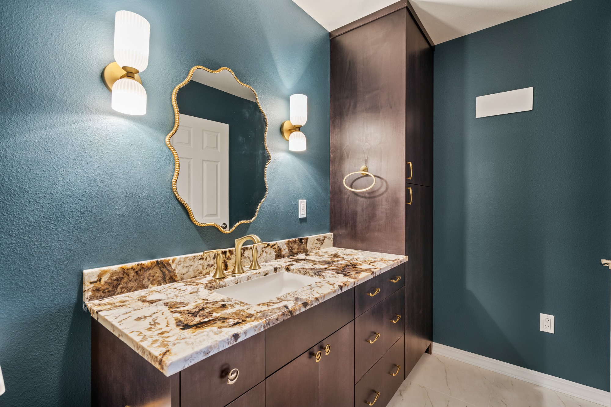 Espresso Bath Vanity detail 1