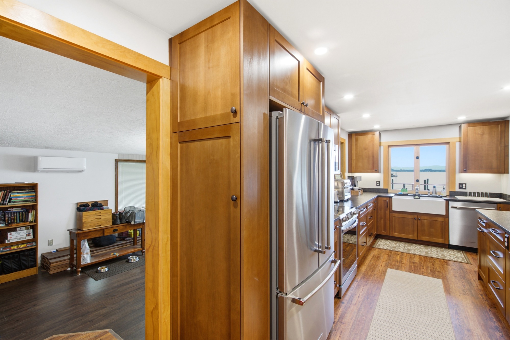 Beauty Bay Shaker Kitchen detail 3